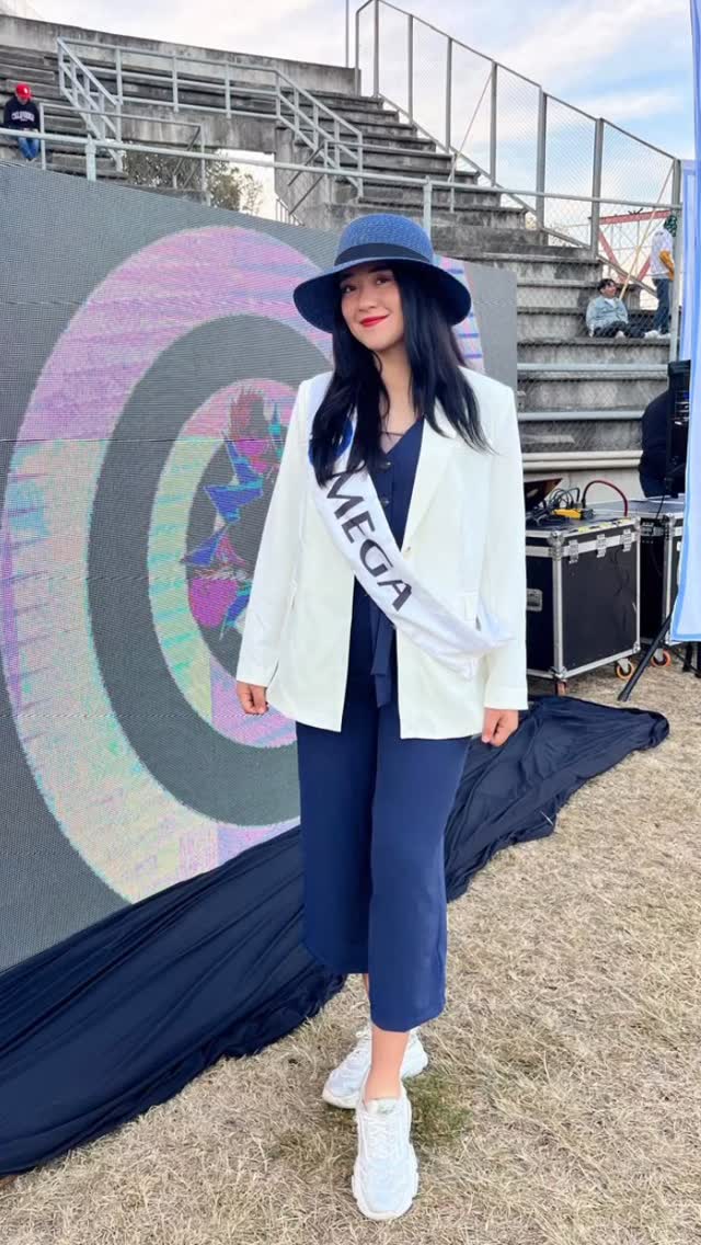 ✨ Nuestras anfitrionas ponen actitud y presencia en cada activación.
El toque perfecto para que tu marca destaque con estilo.
#SomosEsModelos #EsModelos #EsModelosTeam #PromotionTeam #Activaciones #eventosmorelia2023